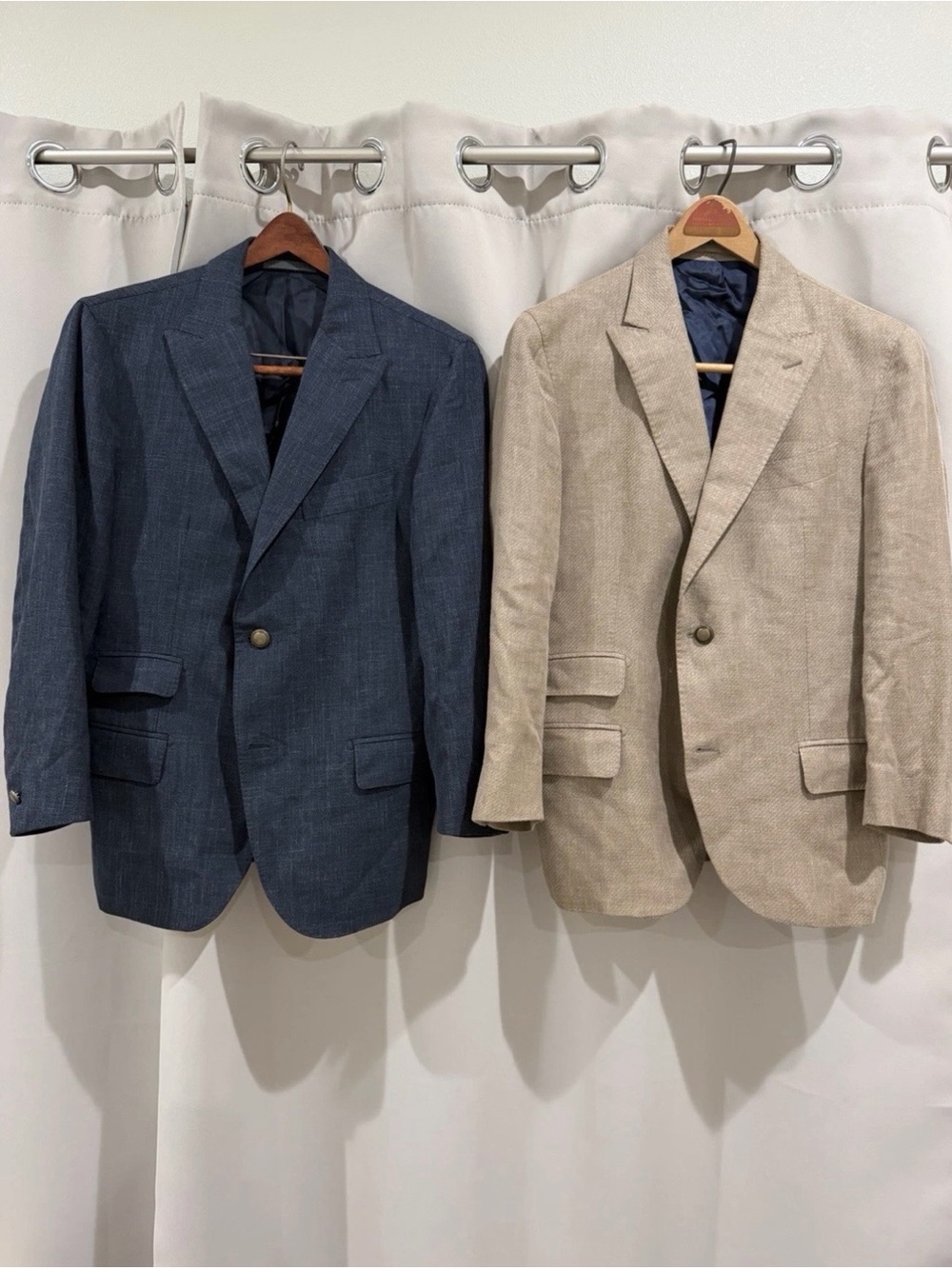 Eleventy Navy and Beige Single-Breasted Blazers